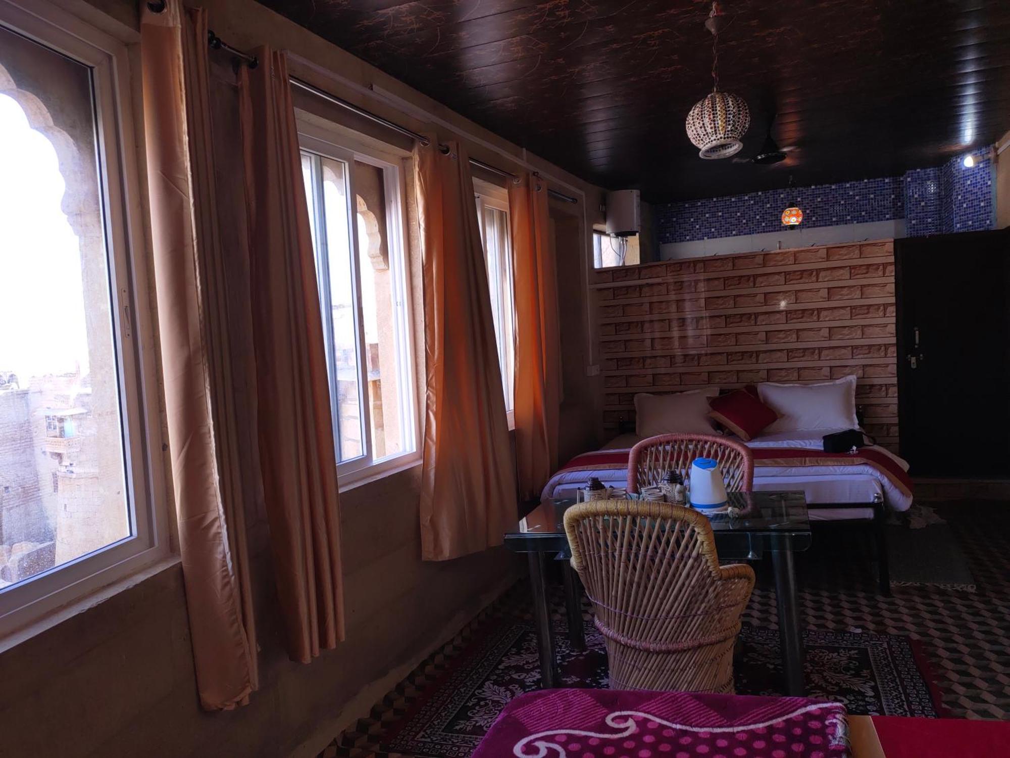 Hotel Desert Jaisalmer Exterior photo
