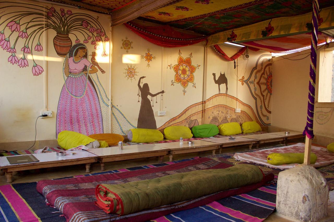 Hotel Desert Jaisalmer Exterior photo